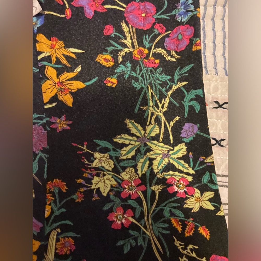 Gypsy Queen Bells in Black Floral
SPELL - Picture 5 of 10